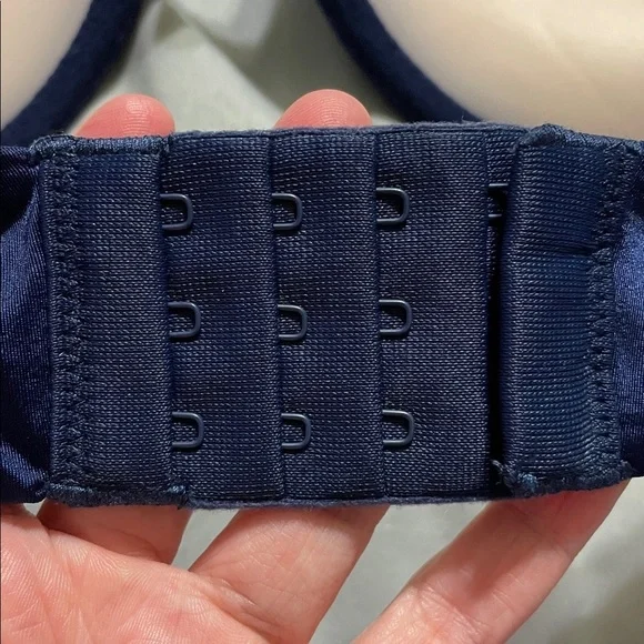 Victoria's Secret Very Sexy Push-Up Rhinestone Straps Midnight Blue Bra 36F (3D) - Picture 7 of 10